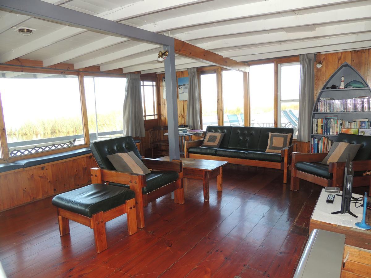 Ps Federal Retreat Paddle Steamer 굴와 외부 사진