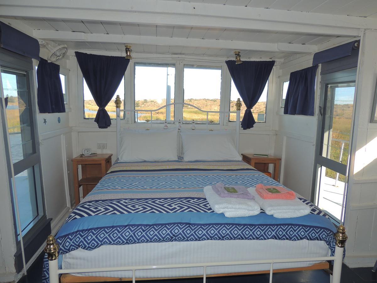 Ps Federal Retreat Paddle Steamer 굴와 외부 사진